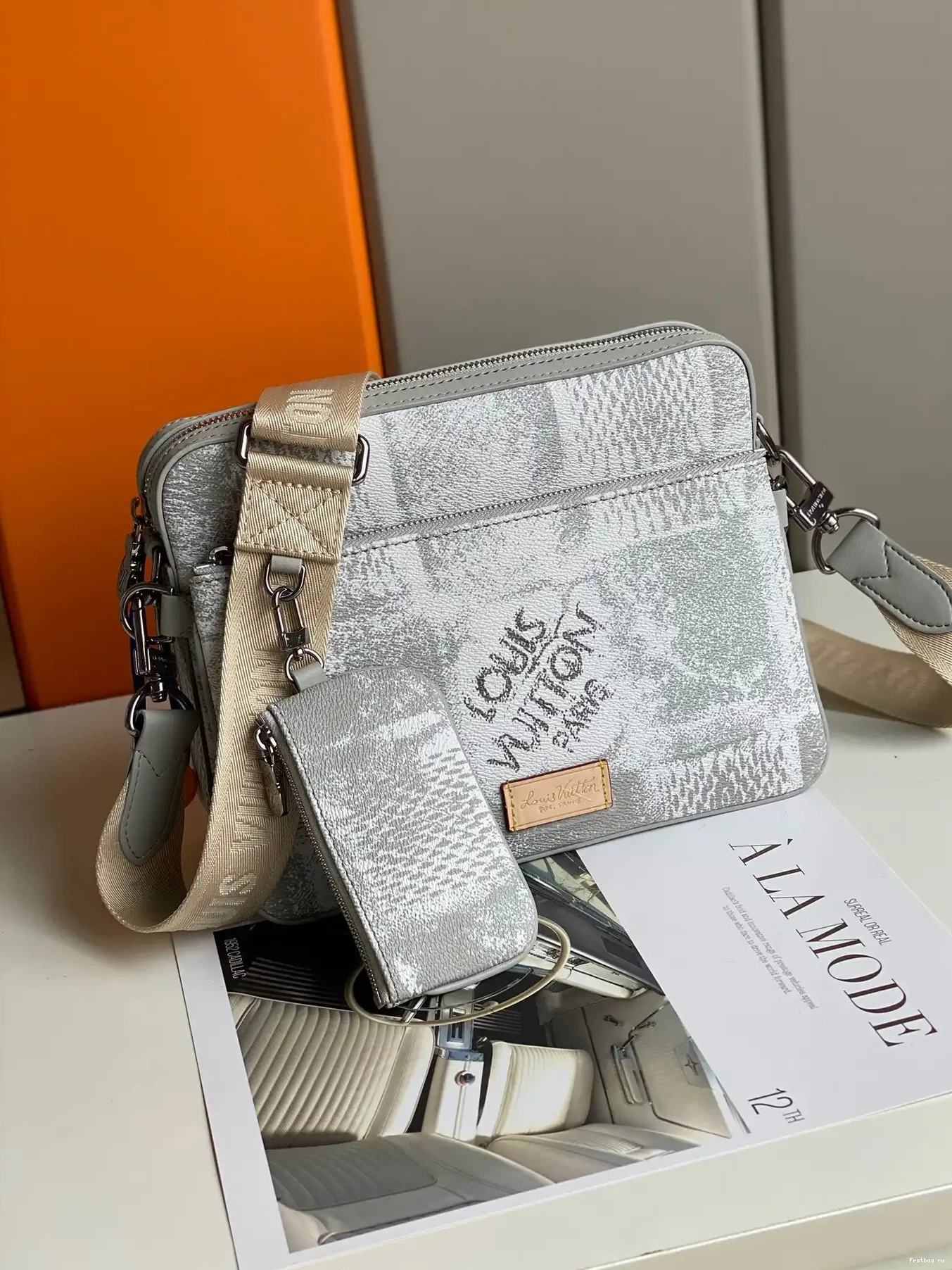 First bag ru LOUIS MESSENGER VUITTON TRIO 0628
